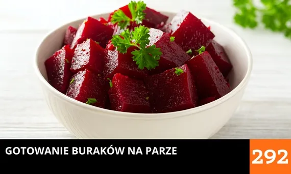 Porównanie buraków gotowanych na parze i w wodzie