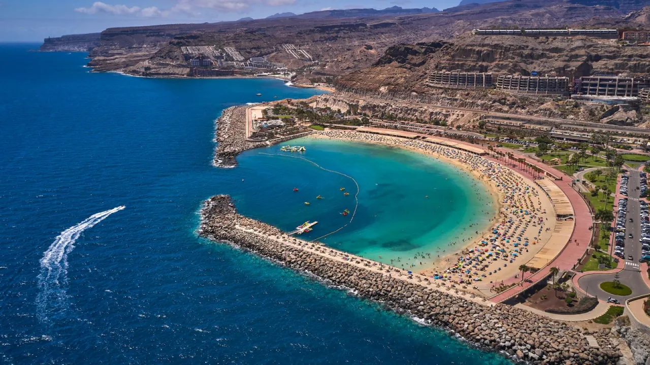 Playa de Amadores Gran Canaria ruhiges Wasser Bucht