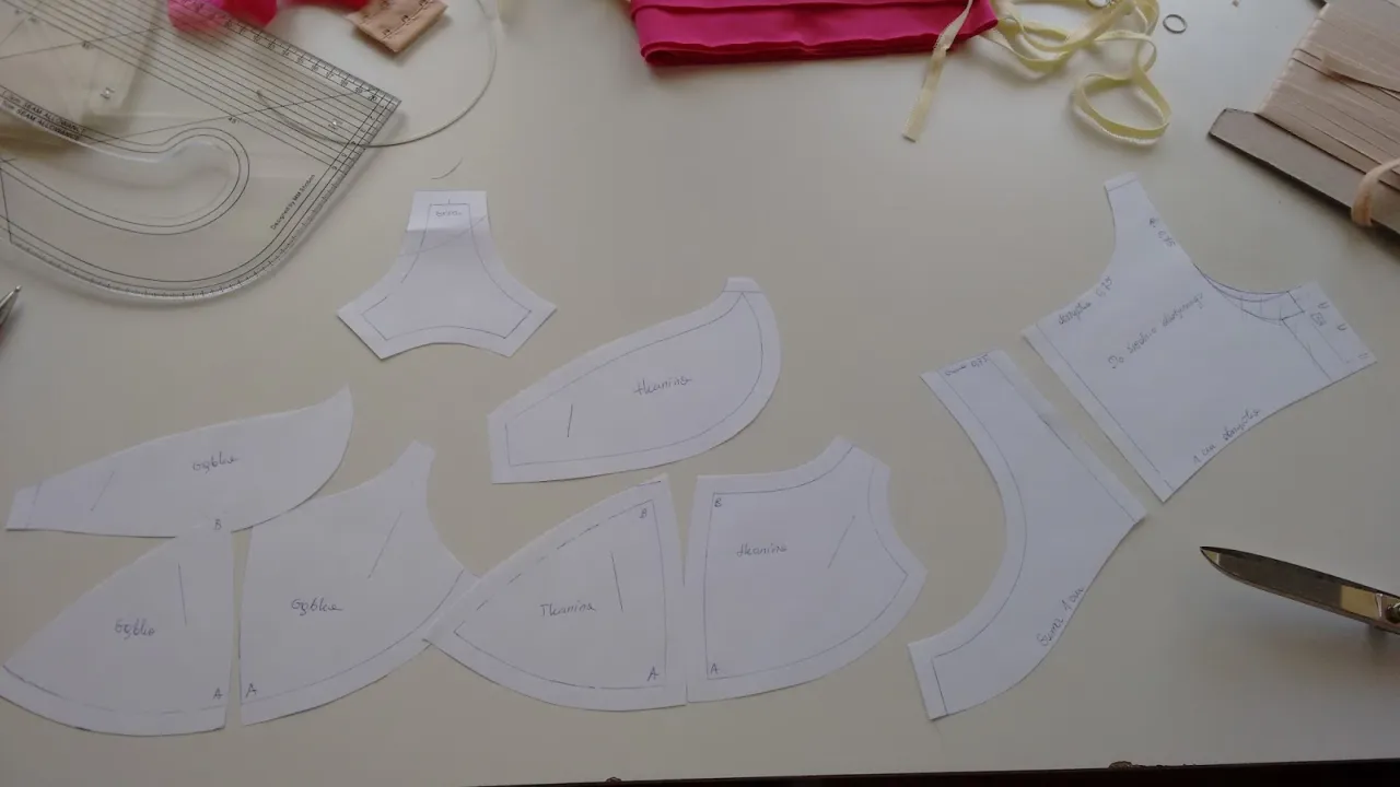 materiały do szycia stanika push up