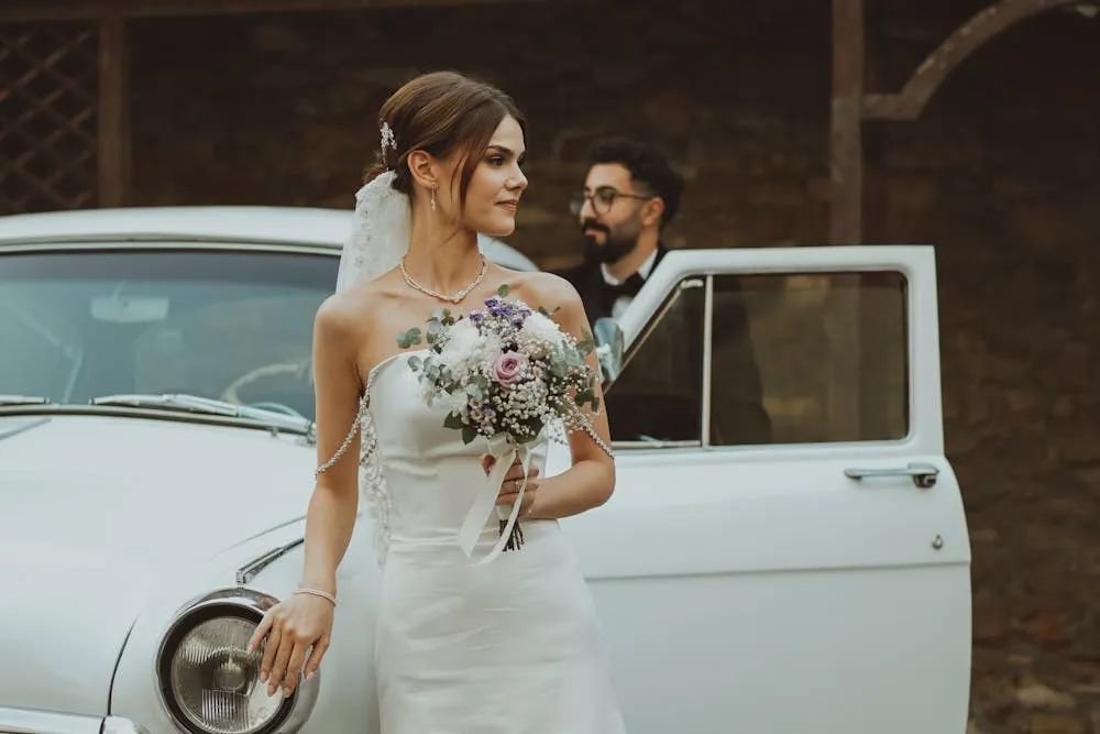 para młoda planująca ślub, kalendarz rezerwacji fotografa