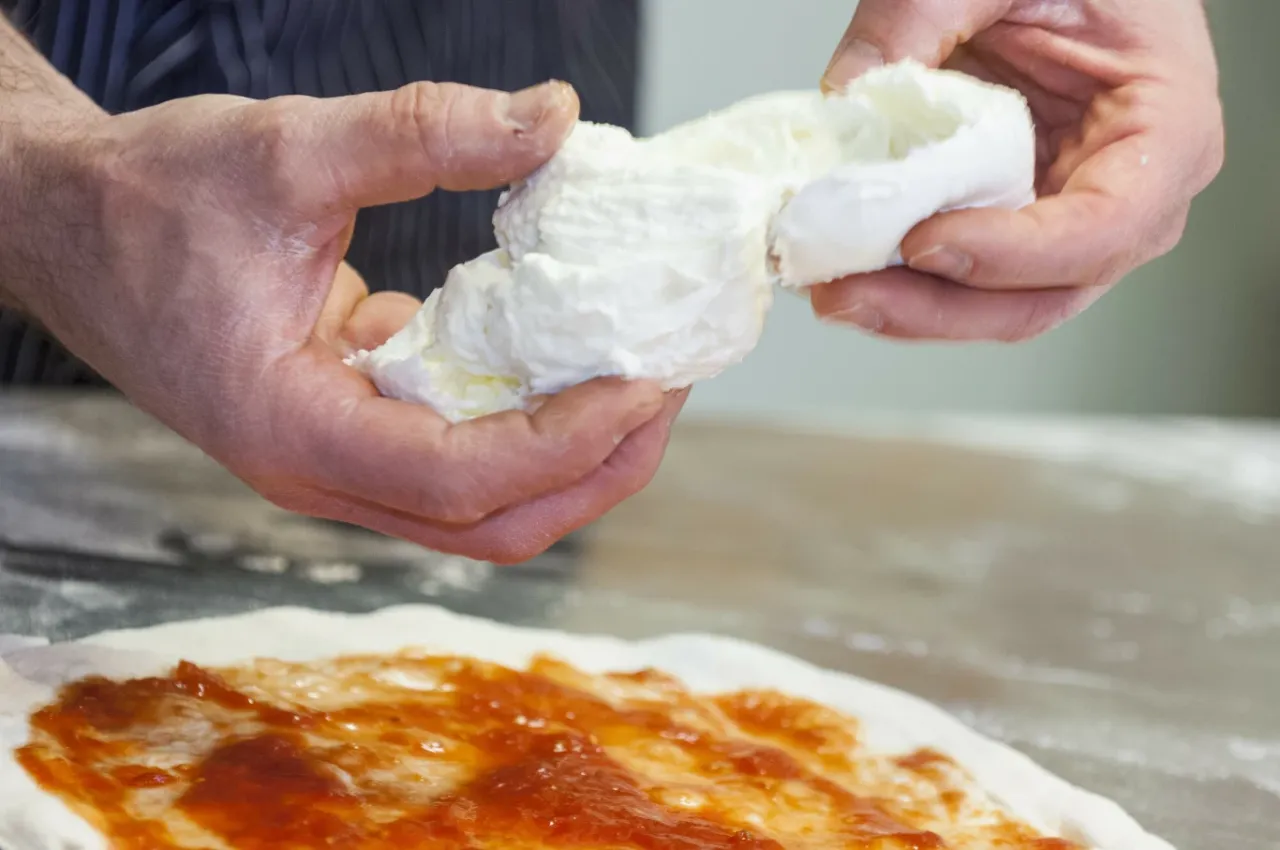 mozzarella di bufala kampania