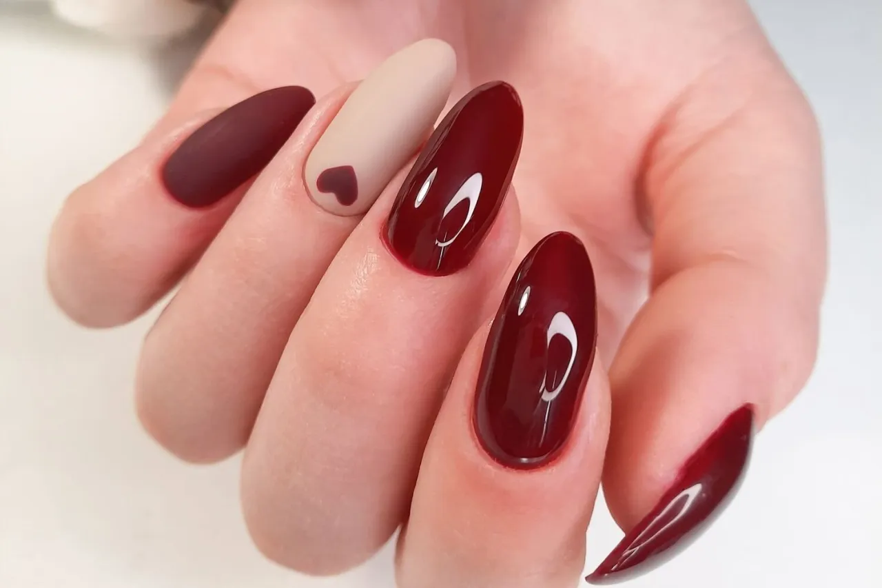 Modne kolory paznokci jesień zima 2024