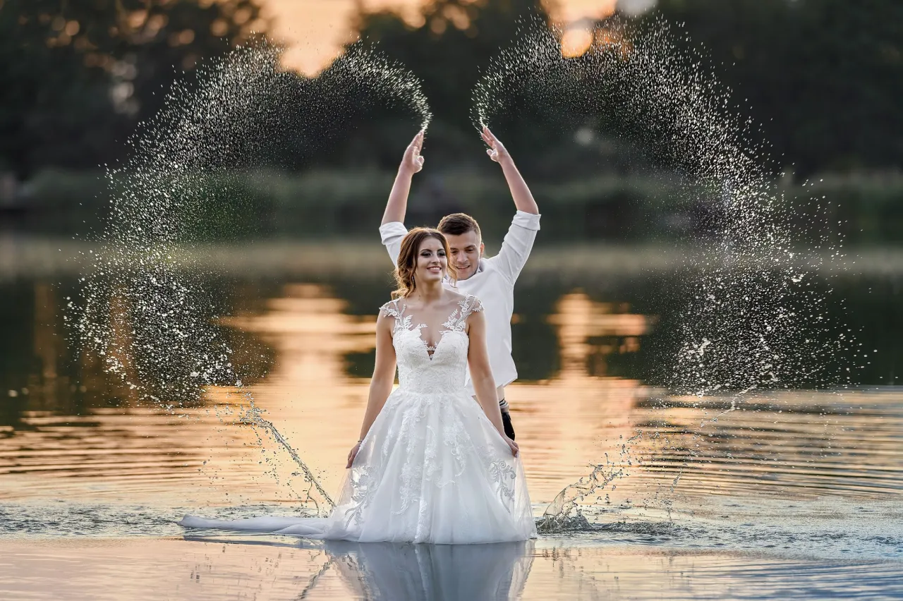 Fotograf na osiemnastkę cennik por&oacute;wnanie pakiet&oacute;w