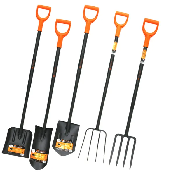 różne rodzaje łopat budowlanych