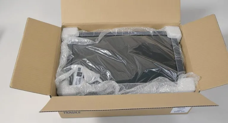 pakowanie monitora transport