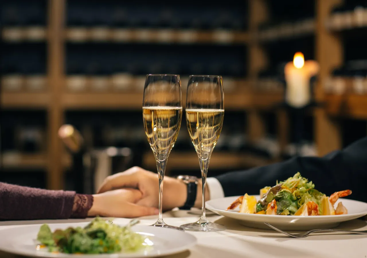 romantyczna kolacja Krak&oacute;w atmosfera