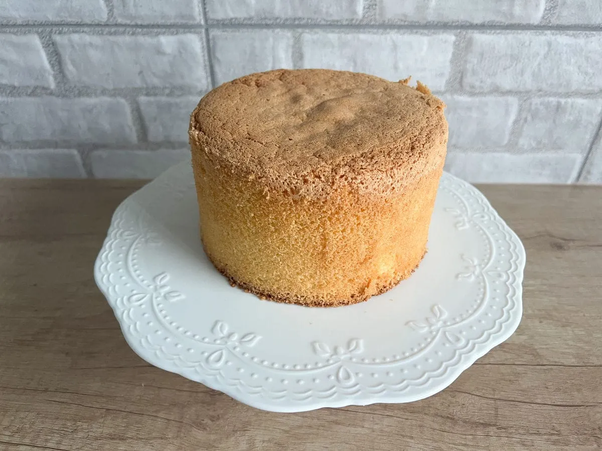 Puszysty biszkopt przekr&oacute;j