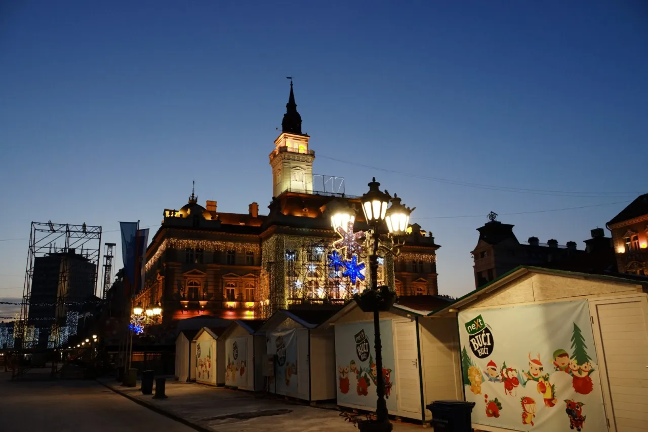 Serbskie jedzenie Nowy Sad