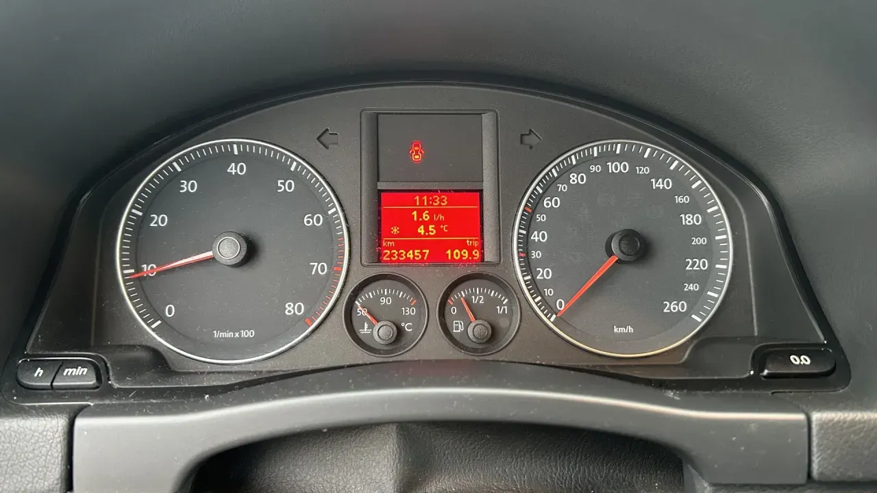 Zdjęcie Ile pali diesel na postoju? Zaskakujące różnice w zużyciu paliwa