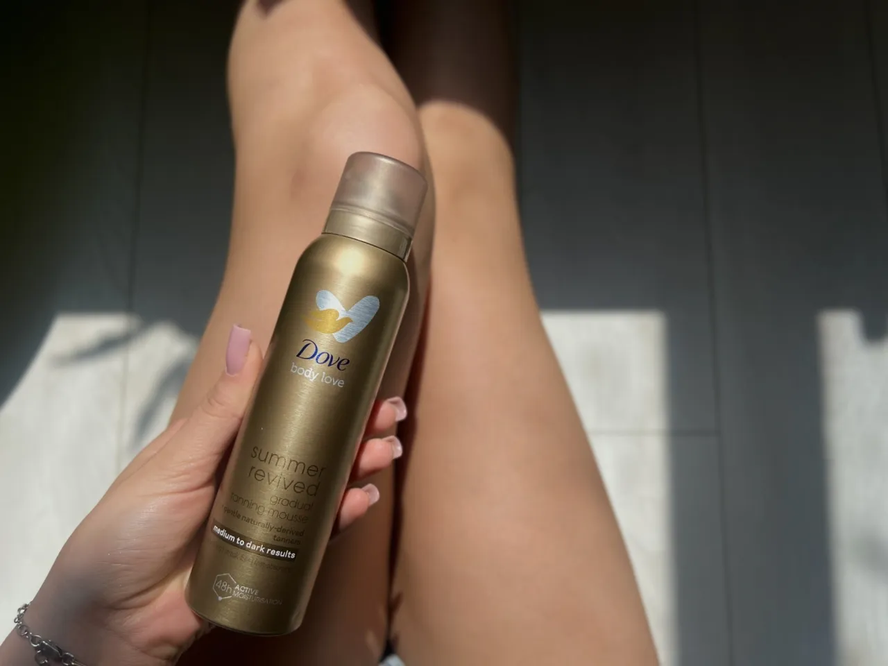 Dove DermaSpa Summer Revived balsamy brązujące r&oacute;żne odcienie