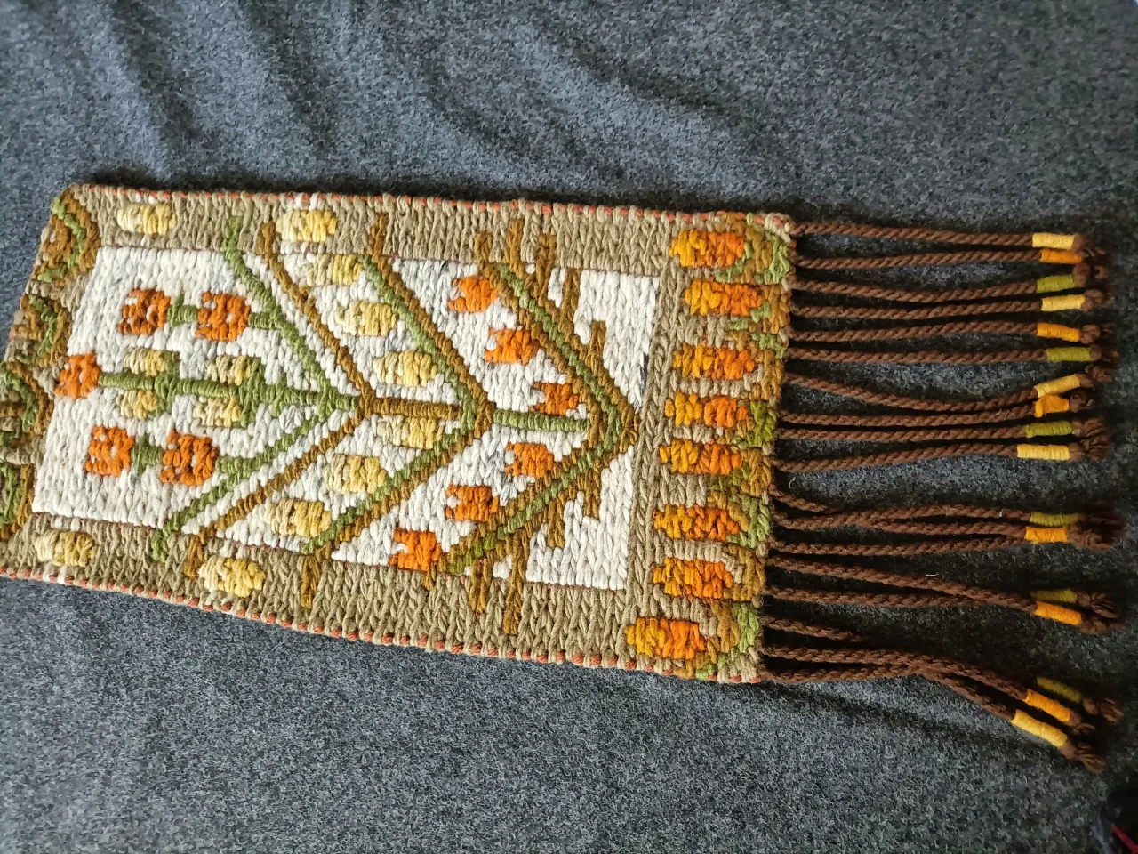 kilim gobelin makrama makata por&oacute;wnanie