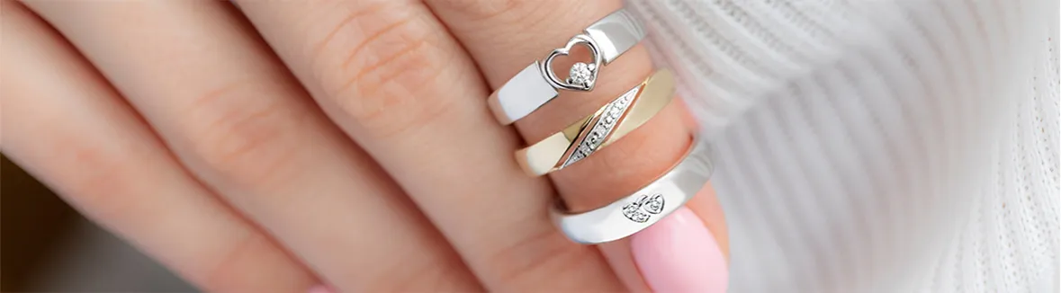 korekta rozmiaru obrączki przed i po