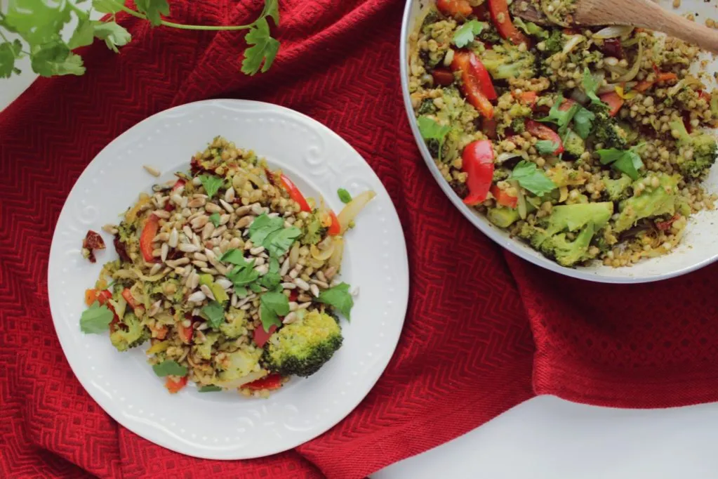 Tanie obiady z kaszą i warzywami, zero waste kuchnia
