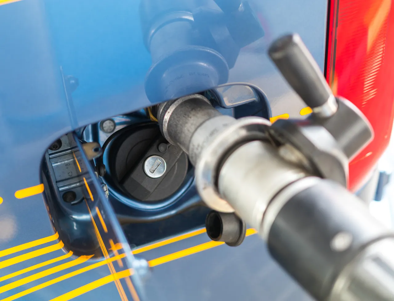 Zdjęcie Ile kosztuje litr CNG? Sprawdź ceny i unikaj wysokich wydatków