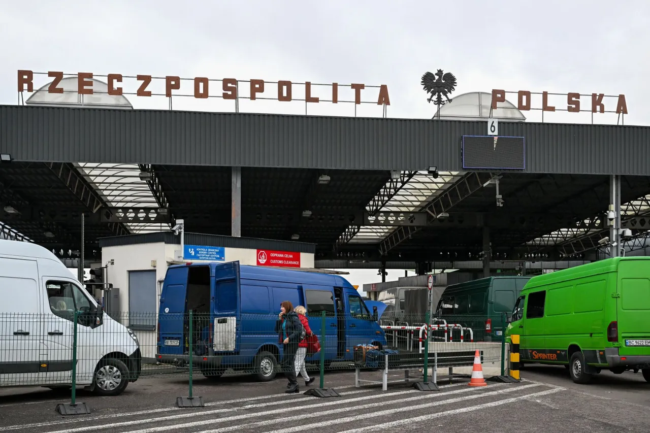 Kontrola celna na granicy polsko-ukraińskiej