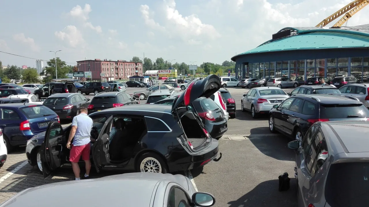 Zdjęcie Giełda samochodowa Mysłowice - kiedy czynna i co warto wiedzieć