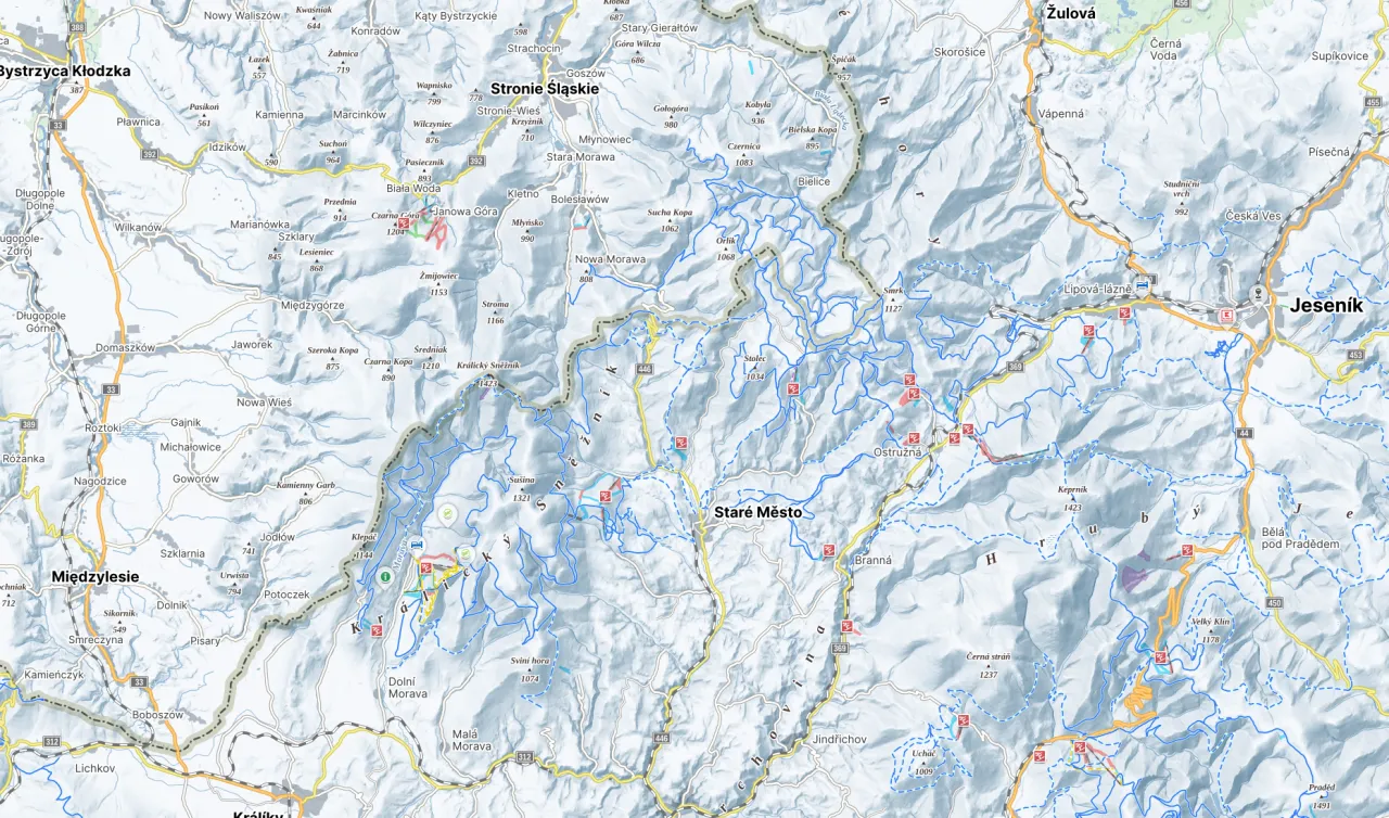 Polska mapa pasm górskich zimą