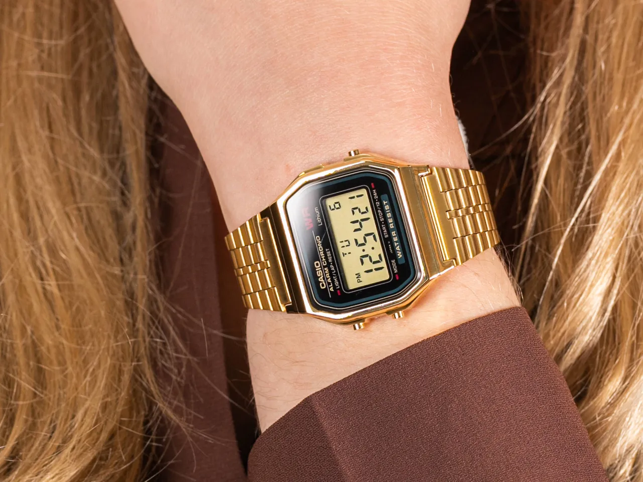 Złoty zegarek damski Casio Vintage