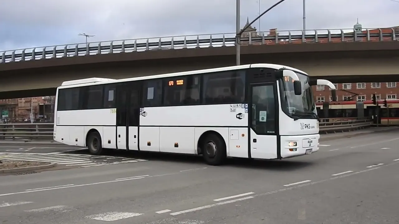 autobus PKS Gdańsk Krynica Morska