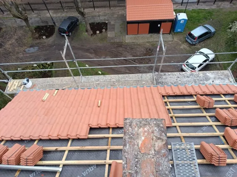 Zdjęcie Remont dachu – kluczowe informacje, koszty i przygotowanie krok po kroku