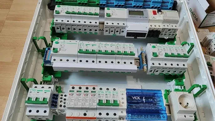 Zdjęcie Jak zoptymalizować rozdzielnię elektryczną w Twoim domu? Porady
