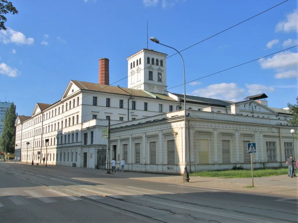 Zdjęcie Muzeum włókiennictwa w Łodzi: odkryj fascynującą historię skansenu