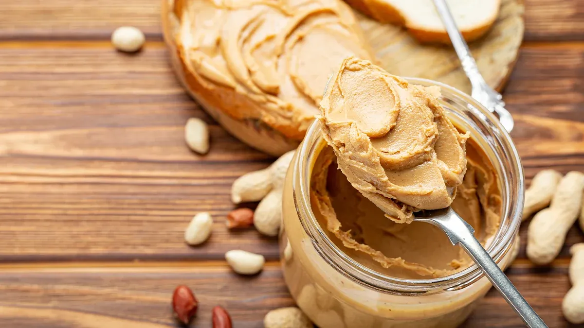 Zdjęcie Czy masło orzechowe jest dietetyczne? Odkryj jego wpływ na wagę