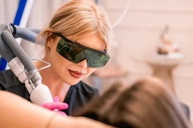 Zdjęcie Jak się przygotować do depilacji laserowej, aby uniknąć błędów