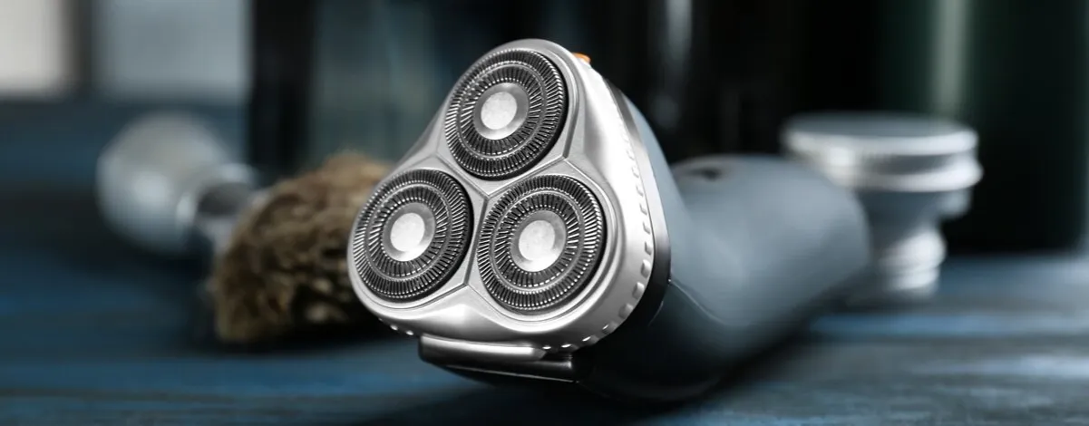 Zdjęcie Jaką maszynkę do golenia wybrać w 2025? Poradnik i najlepsze modele