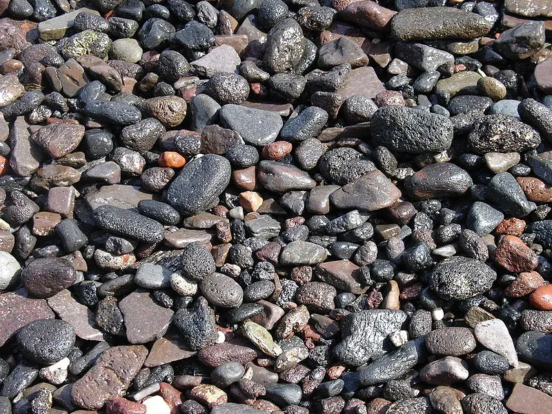 Zdjęcie Ile waży m3 żwiru 2-8 mm? Odkryj zaskakujące fakty o wadze