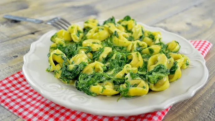 Zdjęcie Jak jeść tortellini: najlepsze sposoby i przepisy na pyszne dania