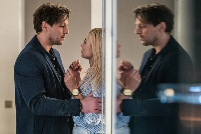 Zdjęcie Ile jest odcinków Papiery na szczęście? Odkryj pełną liczbę!