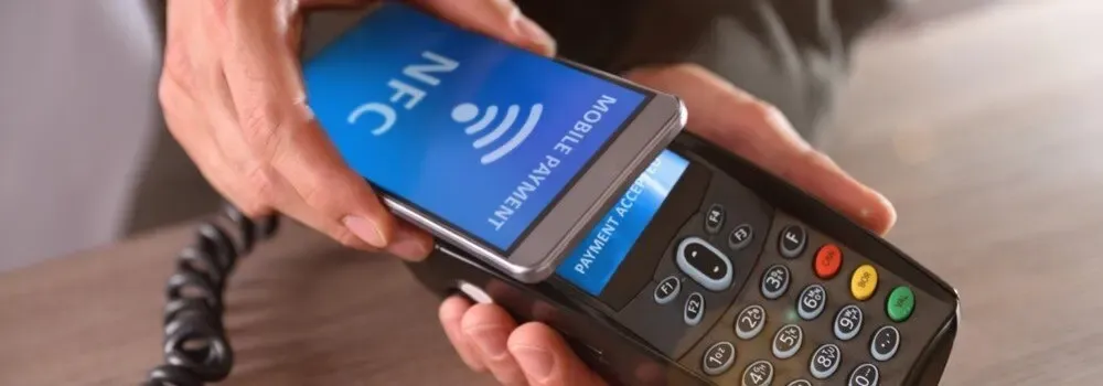 Zdjęcie Gdzie jest NFC w telefonie? Jak aktywować i wykorzystać tę technologię