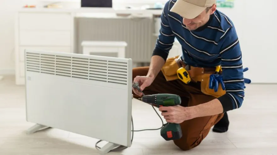 Zdjęcie Ile prądu pobiera grzejnik elektryczny? Koszty i oszczędności w użytkowaniu