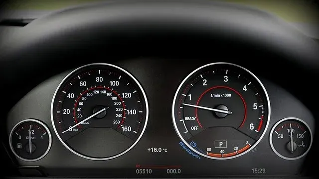 Zdjęcie Ile pali Jeep Wrangler? Sprawdź, jak różnią się modele i generacje