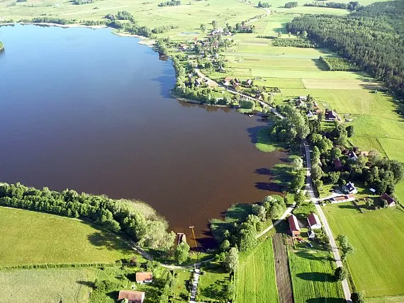 Zdjęcie Jezioro Zawadzkie - odkryj jego tajemnice i atrakcje w okolicy