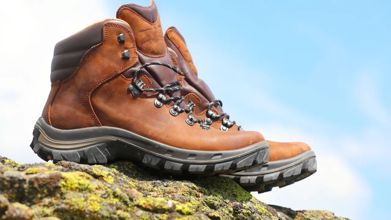 Zdjęcie Jakie buty w Tatry latem? Wyb&oacute;r eksperta krok po kroku