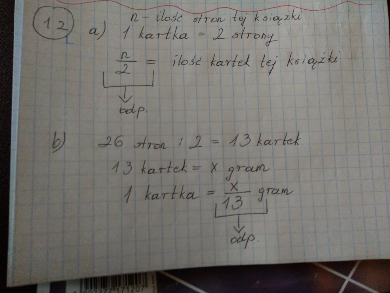 Zdjęcie Najgrubszy zeszyt ile ma kartek? Zaskakujące maksymalne liczby!