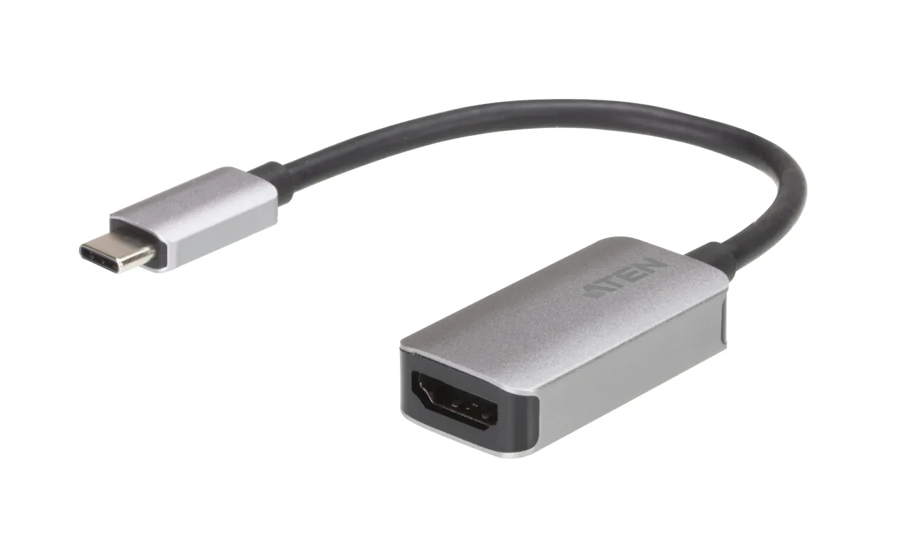 kabel usb c hdmi i telefon podłączony do monitora