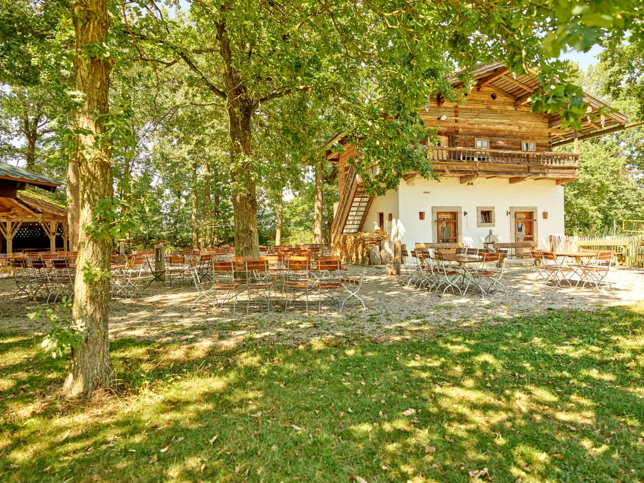 Biergarten Bad Füssing sonnig