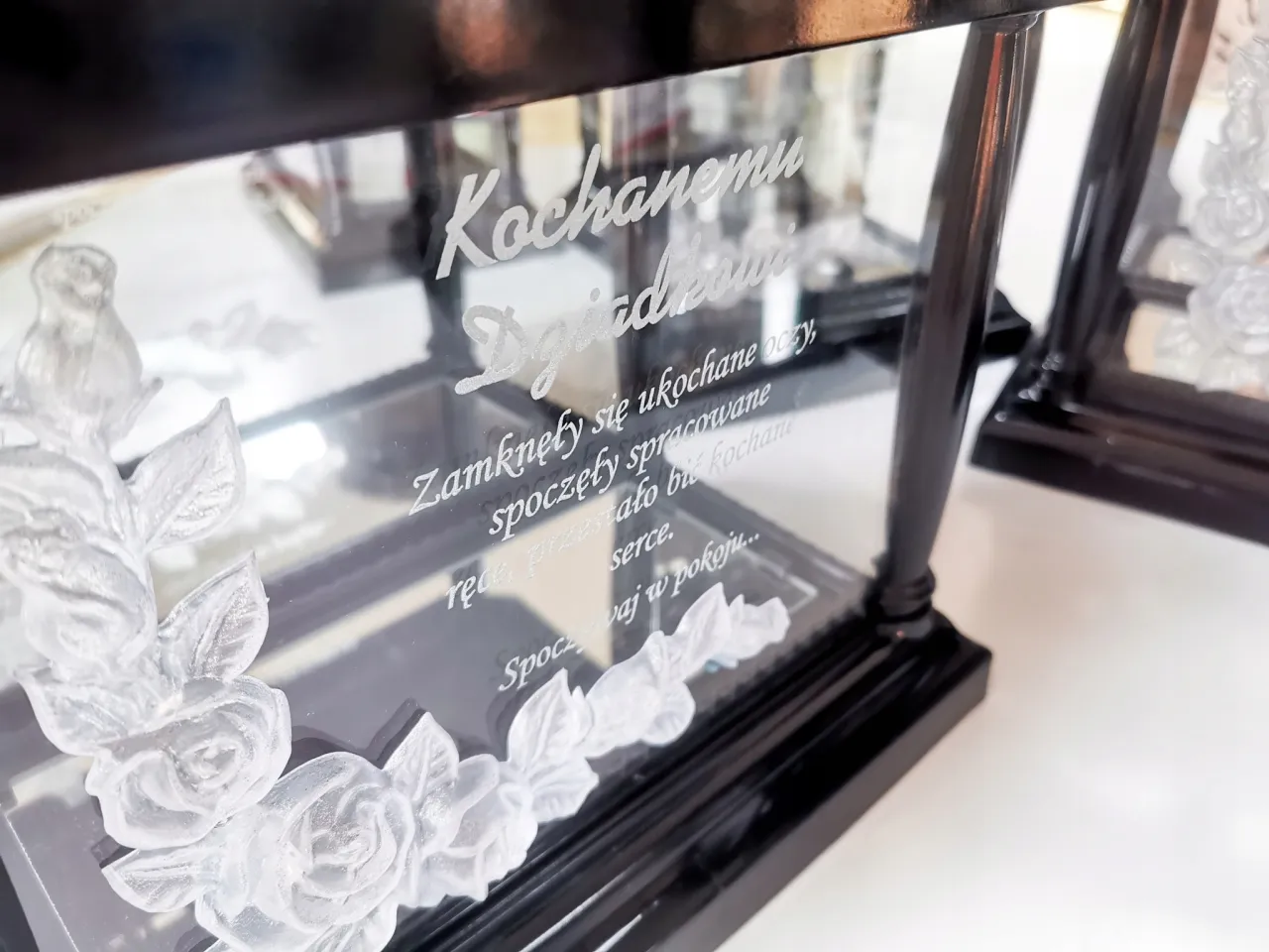 personalizowane znicze grawerowane