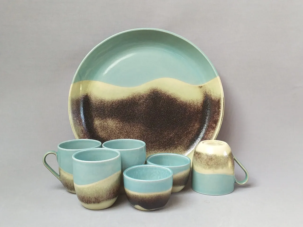 różnorodne wyroby ceramiczne sztuka