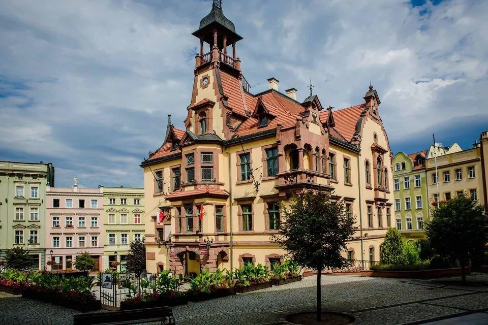 Rynek Nowa Ruda Ratusz