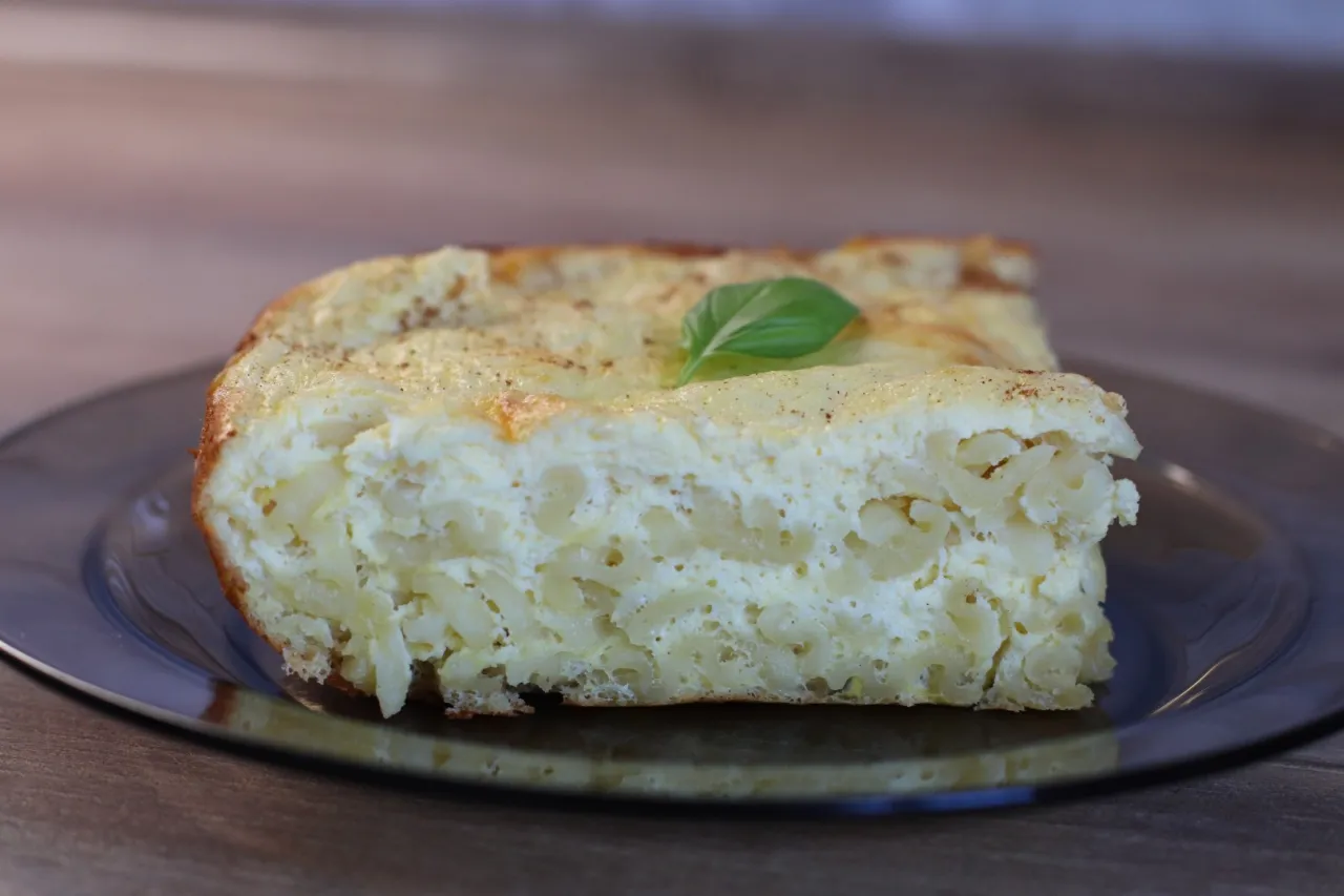 Zapiekanka makaronowa z serem na słodko