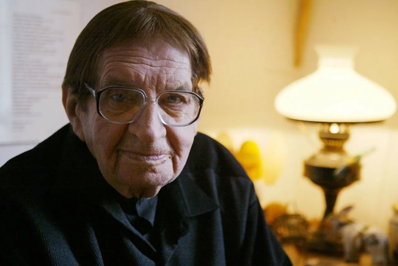 Wiersze ks. Jana Twardowskiego o przemijaniu i nadziei