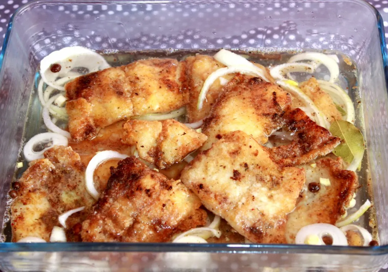 Usmażona ryba w zalewie octowej