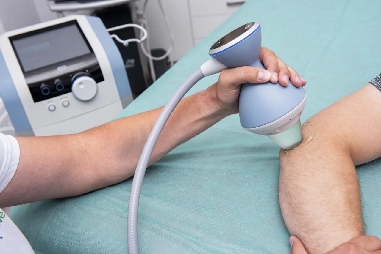 Fizjoterapia łokieć tenisisty, fala uderzeniowa łokieć