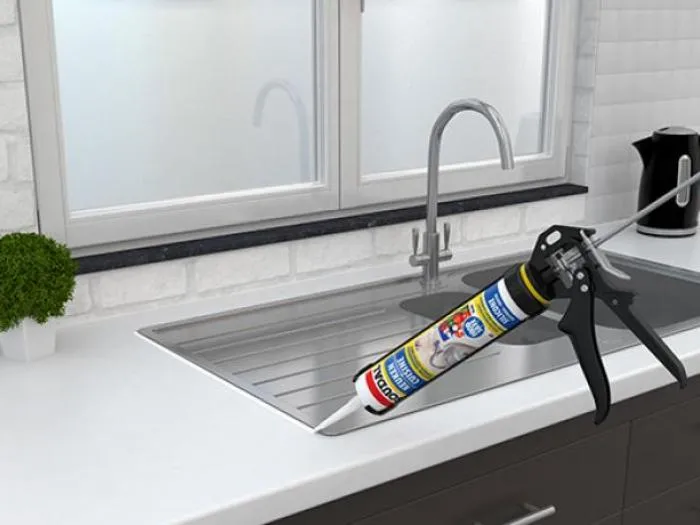 uszczelnianie blatu silikonem sanitarnym