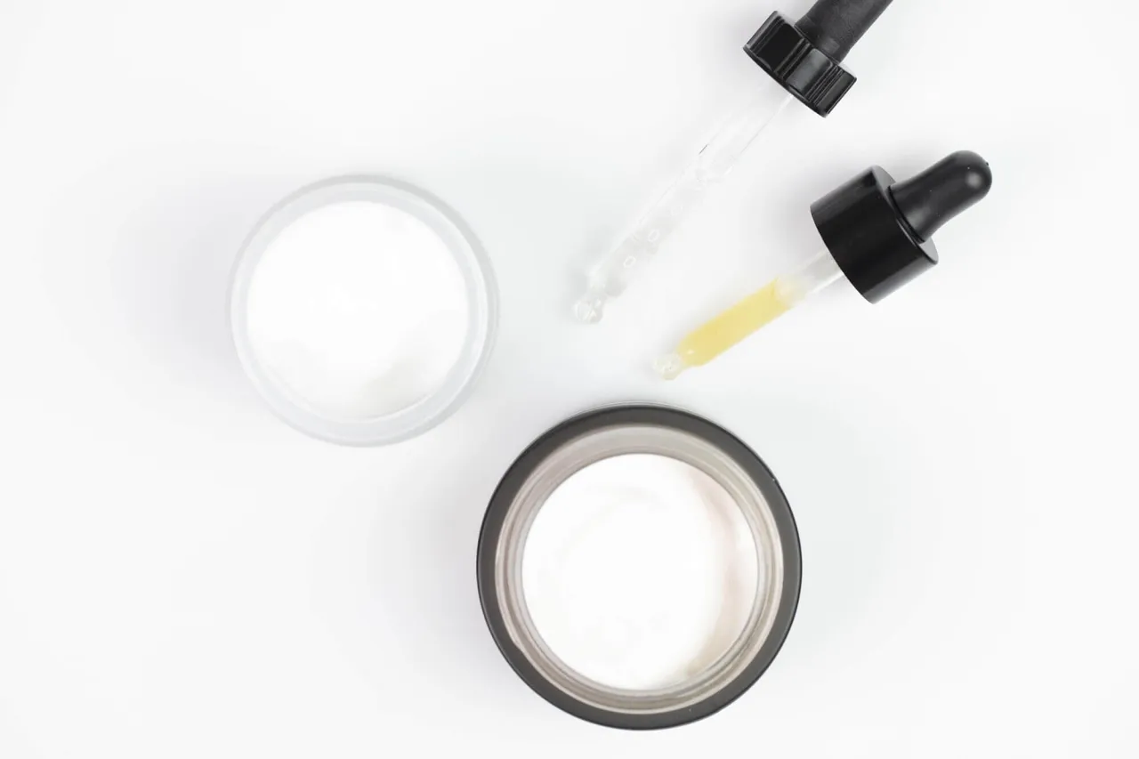 kwas laktobionowy składnik kosmetyczny