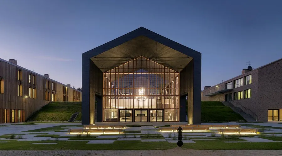 Hotel Skansen Sierpc widok z lotu ptaka, hotel i skansen